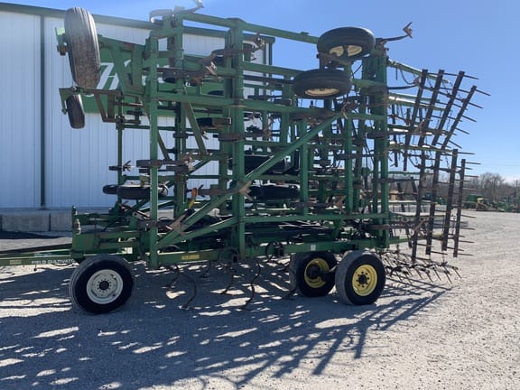 2005 Great Plains 7551 Equipment Image0