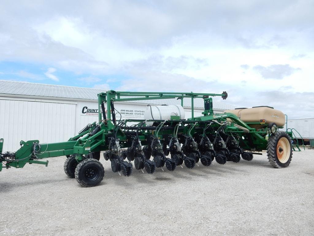 2005 Great Plains YP1625-32TR Equipment Image0