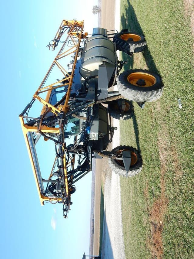 Image of Hagie DTS8 equipment image 2