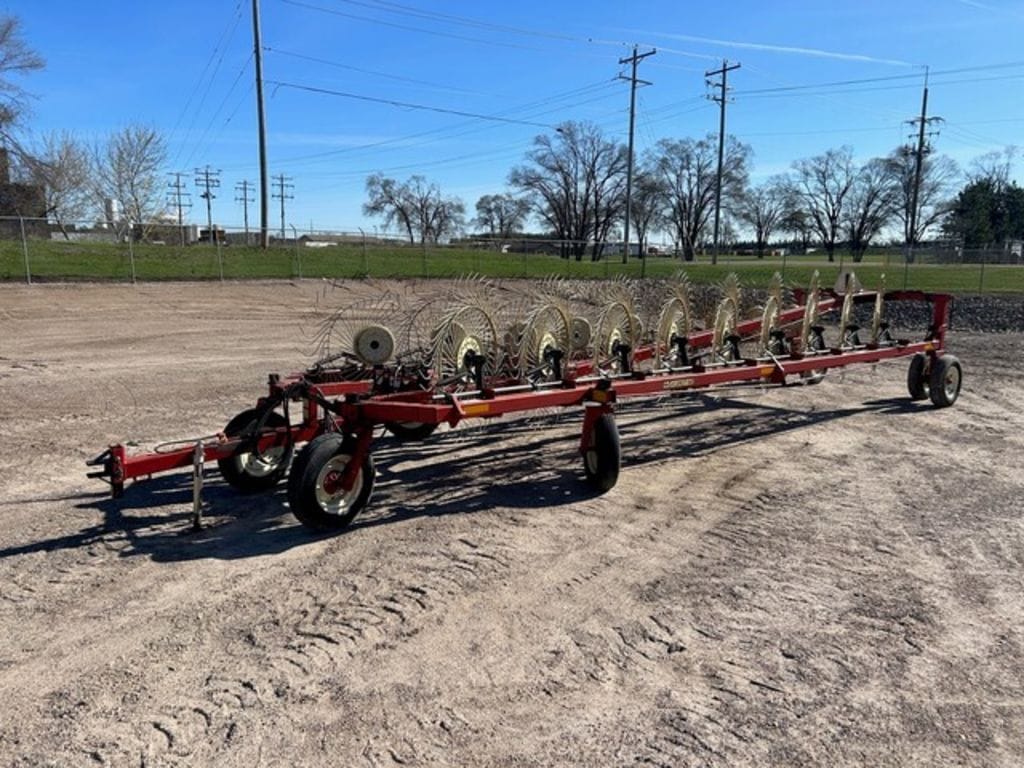 2005 H&S BF18HC Equipment Image0