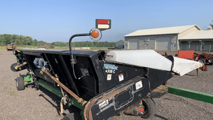 SOLD - 2005 Harvestec 4308C Harvesting with 8 Rows | Tractor Zoom