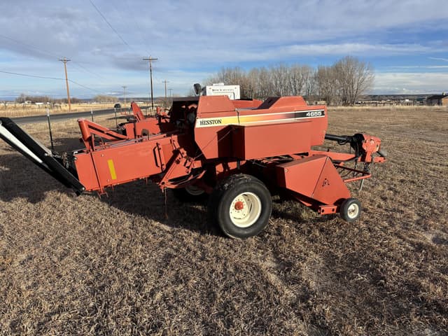 Image of Hesston 4655 equipment image 3
