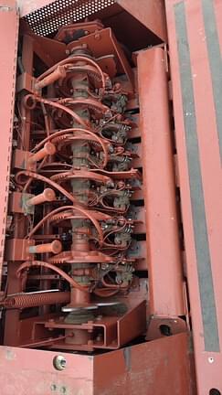 Image of Hesston 4790 equipment image 4