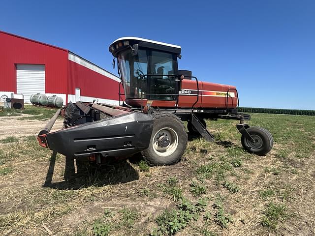 Image of Hesston 9240 equipment image 3