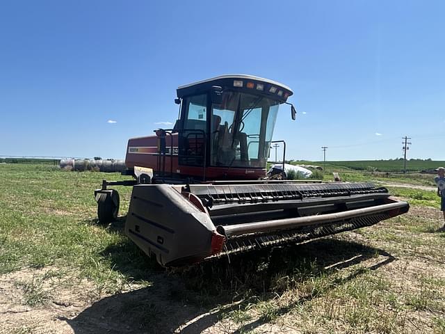 Image of Hesston 9240 equipment image 1