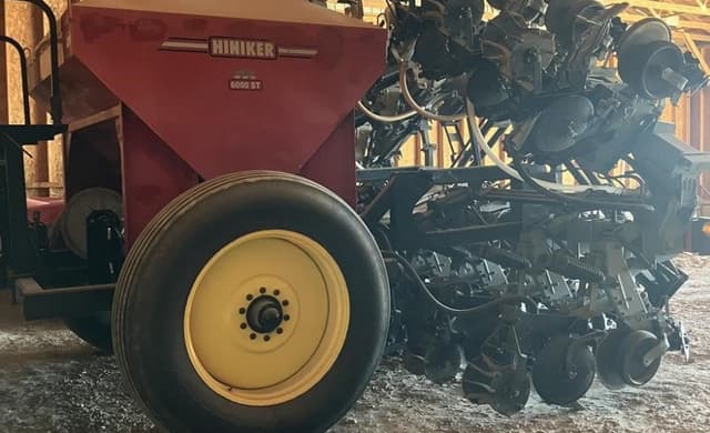 Image of Hiniker 6000ST equipment image 2