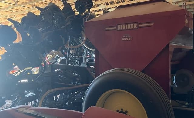 Image of Hiniker 6000ST equipment image 3