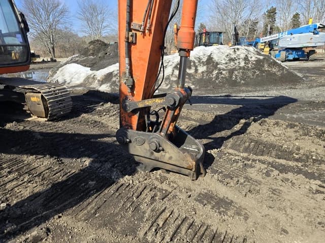 Image of Hitachi Zaxis 160LC equipment image 2