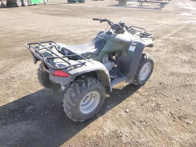 Image of Honda TRX350FM equipment image 2