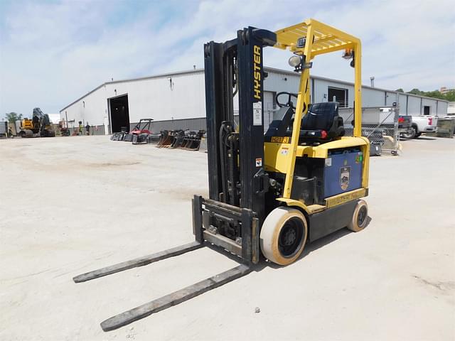 Image of Hyster E55Z equipment image 2