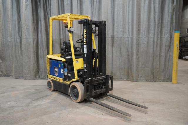Image of Hyster E55Z equipment image 4