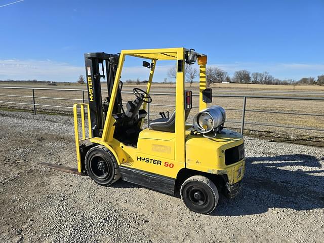 Image of Hyster H50XM equipment image 3