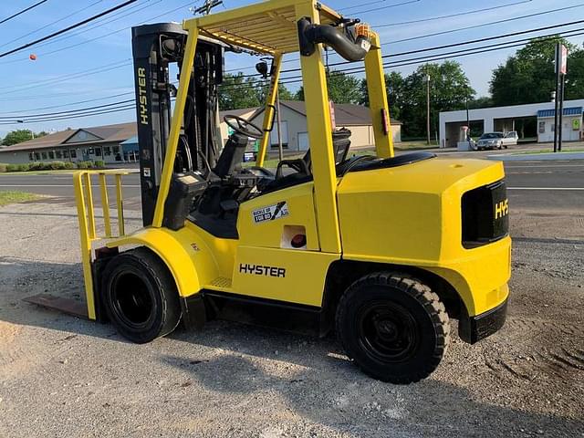 Image of Hyster H80XM equipment image 2