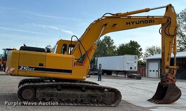 Image of Hyundai 210LC-7 equipment image 3