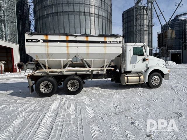 Image of International 9200i equipment image 3