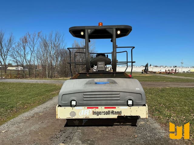 Image of Ingersoll Rand DD-112HF equipment image 1