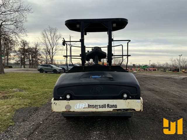 Image of Ingersoll Rand DD-112HF equipment image 1