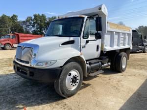 2005 International 4300 Image