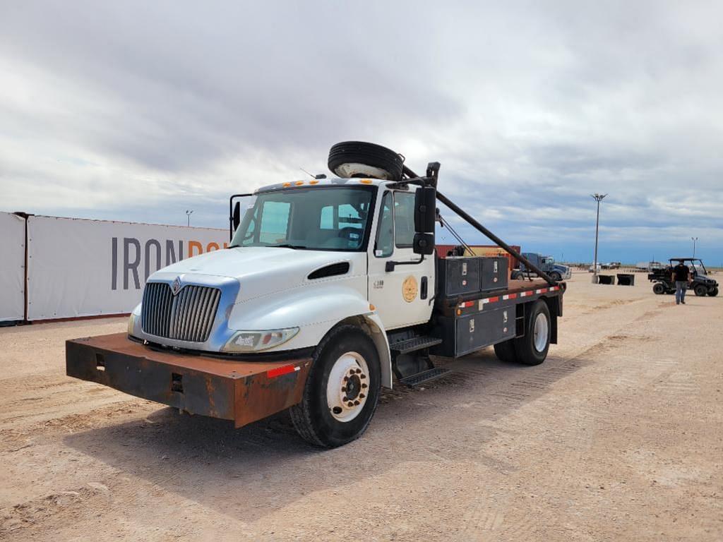 Image of International 4300 Primary image