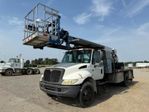 2005 International 4300 Image