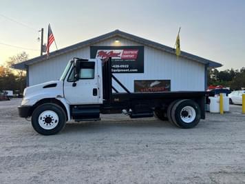 Main image International 4300