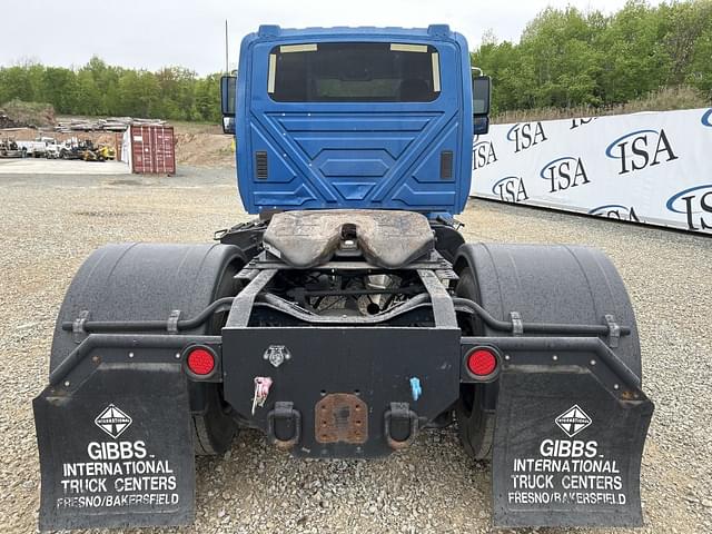 Image of International 4400 equipment image 3
