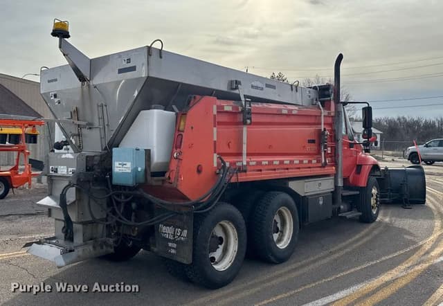 Image of International DT466 equipment image 4