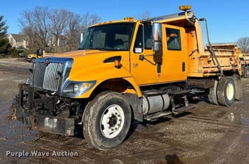 Main image International 7400