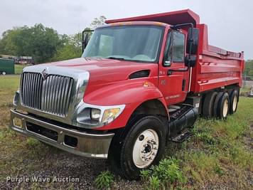 Main image International 7400