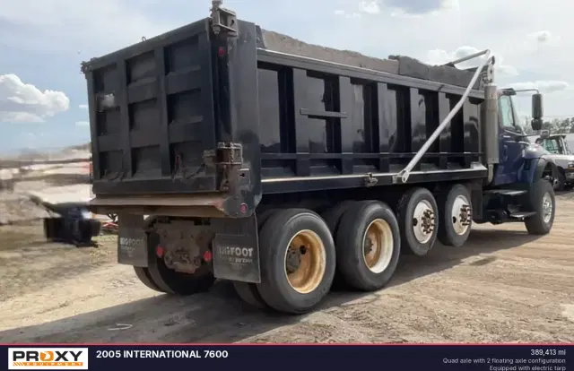 Image of International 7600 equipment image 3