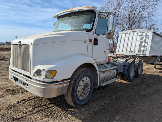 Image of International 9200i equipment image 2