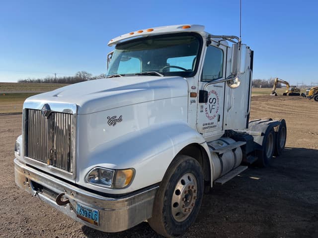 Image of International 9200i equipment image 2