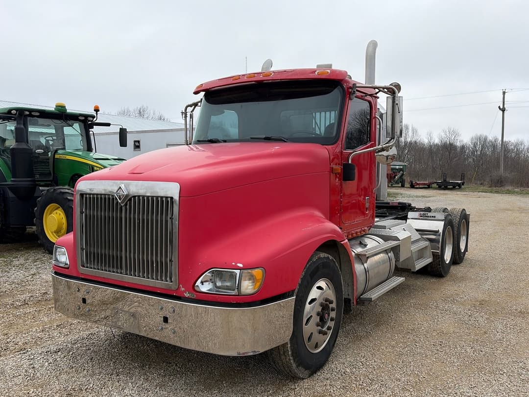 Image of International 9400i Primary image