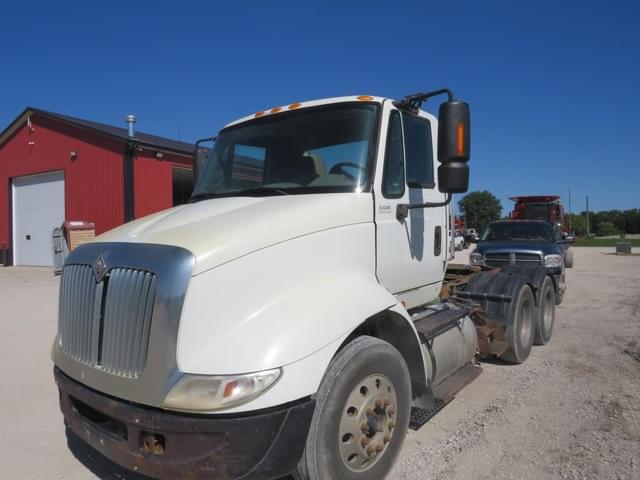 Image of International  Transtar 8600 equipment image 2