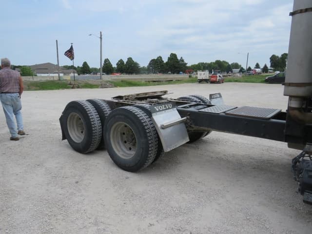 Image of International  Transtar 8600 equipment image 2