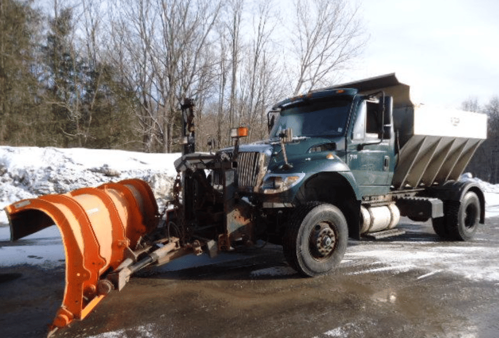 2005 International WorkStar 7600 Equipment Image0