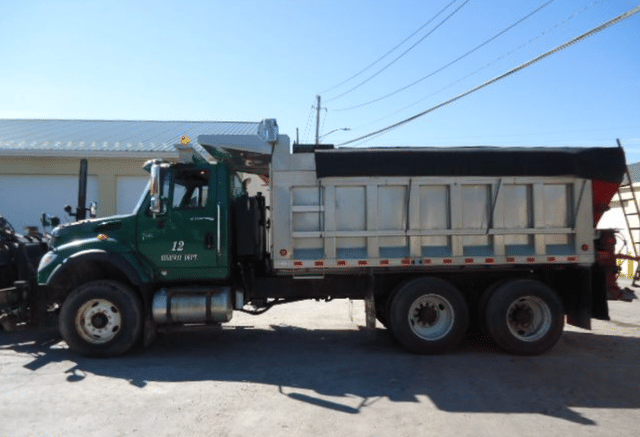 Image of International WorkStar 7600 equipment image 1
