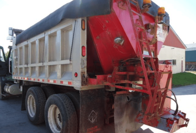 Image of International WorkStar 7600 equipment image 4