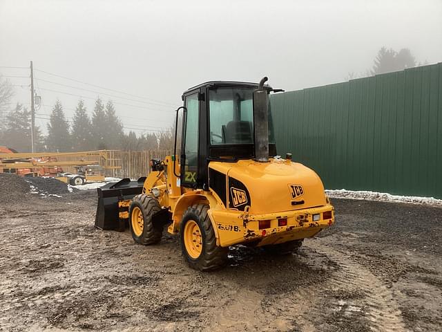 Image of JCB 407B equipment image 1