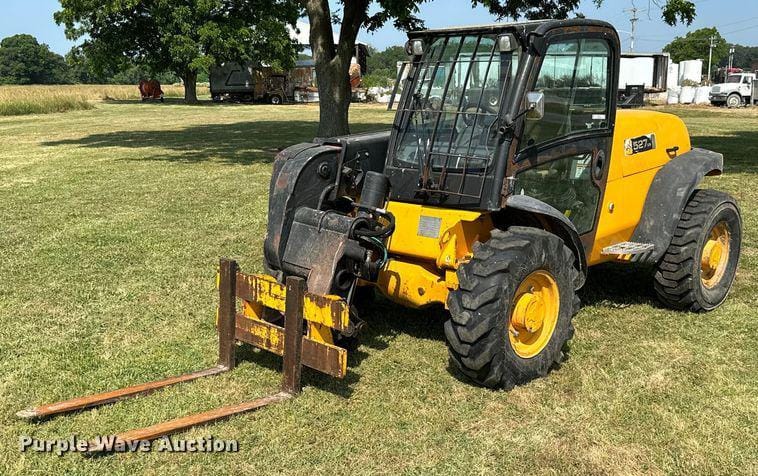 Main image JCB 527-55