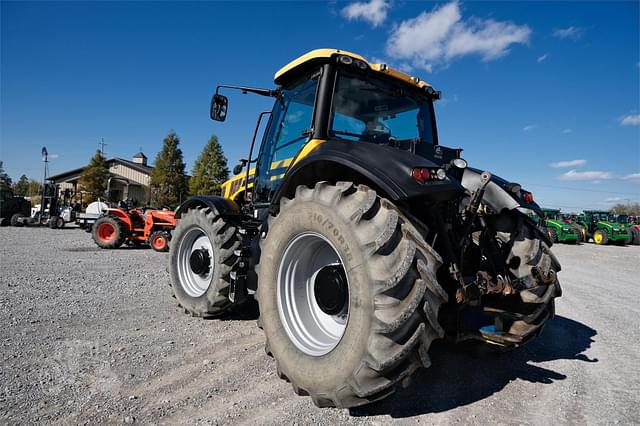 Image of JCB Fastrac 8250 equipment image 3