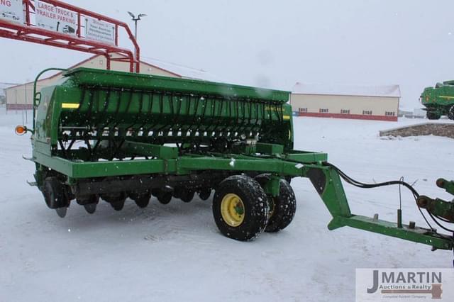 Image of John Deere 1590 equipment image 1