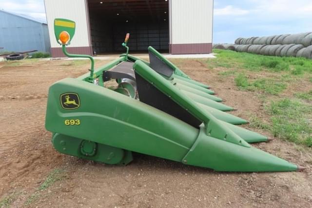 Image of John Deere 693 equipment image 3