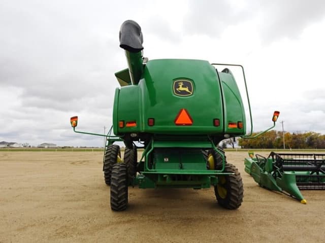 Image of John Deere 9560 STS equipment image 4