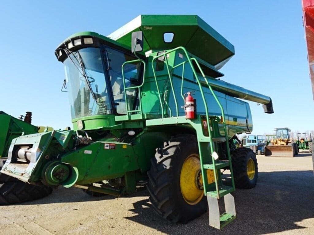 Image of John Deere 9760 STS Primary image
