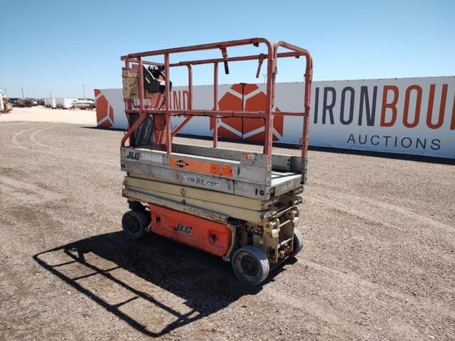 Image of JLG 1930ES equipment image 2