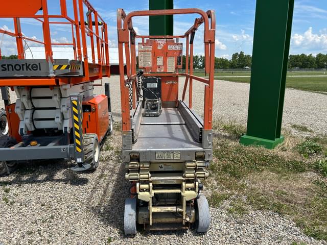 Image of JLG 1930ES equipment image 1