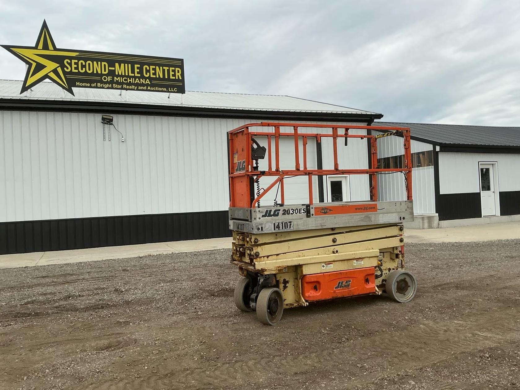 2005 JLG 2030ES Equipment Image0