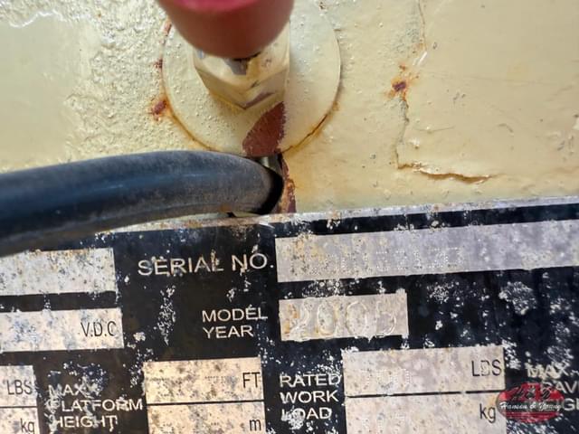 Image of JLG 3246ES equipment image 3