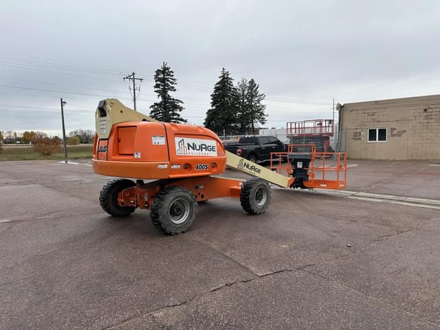 Image of JLG 400S equipment image 3